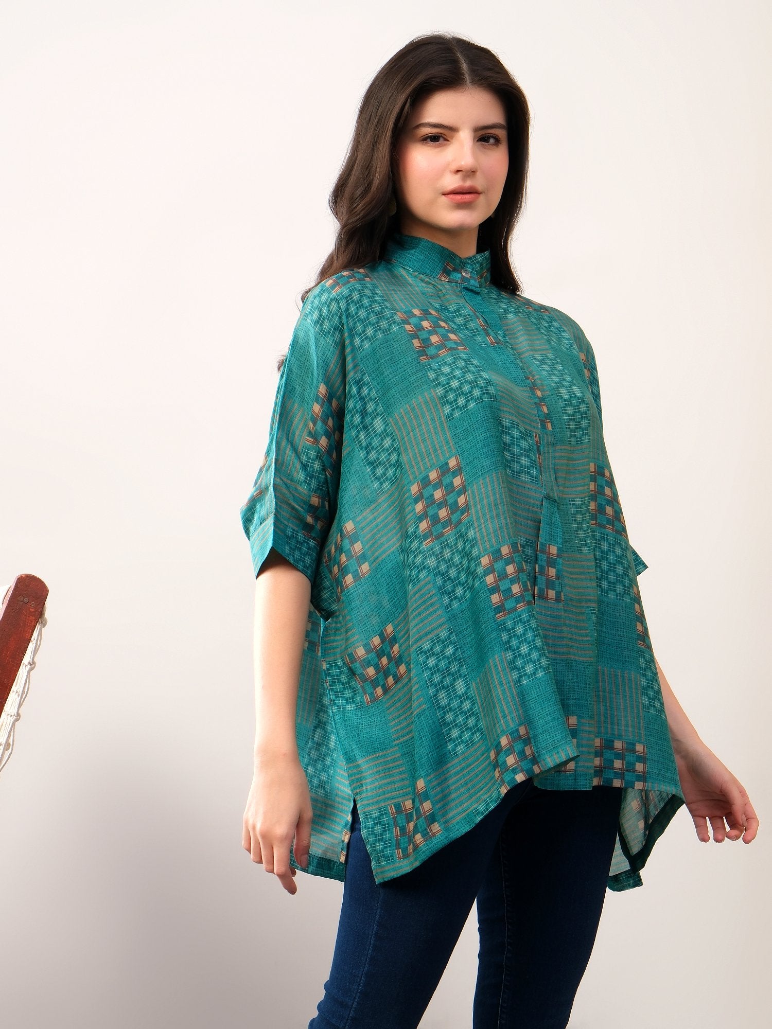 Green kaftan style printed solace one size shirt