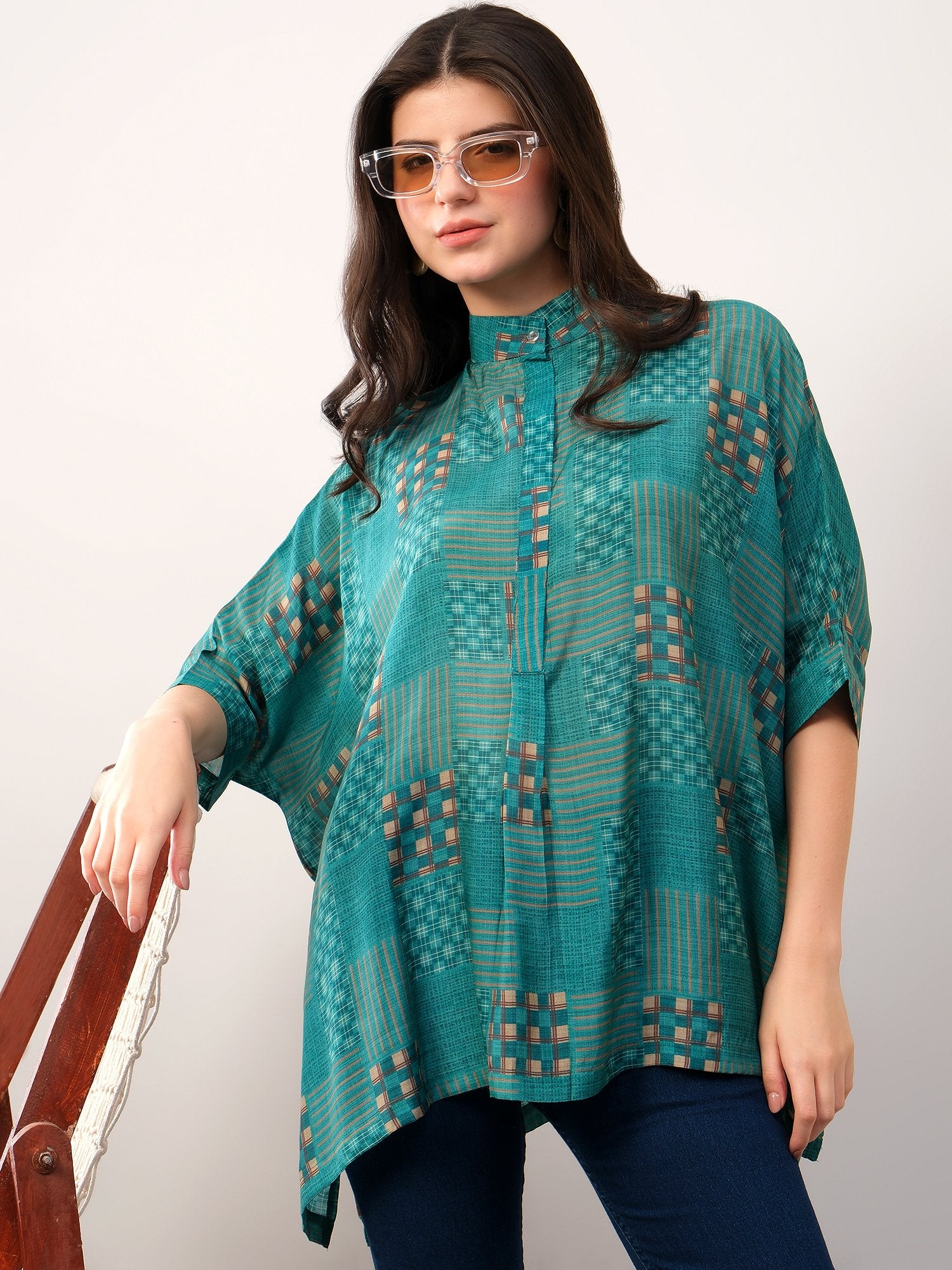 Green kaftan style printed solace one size shirt