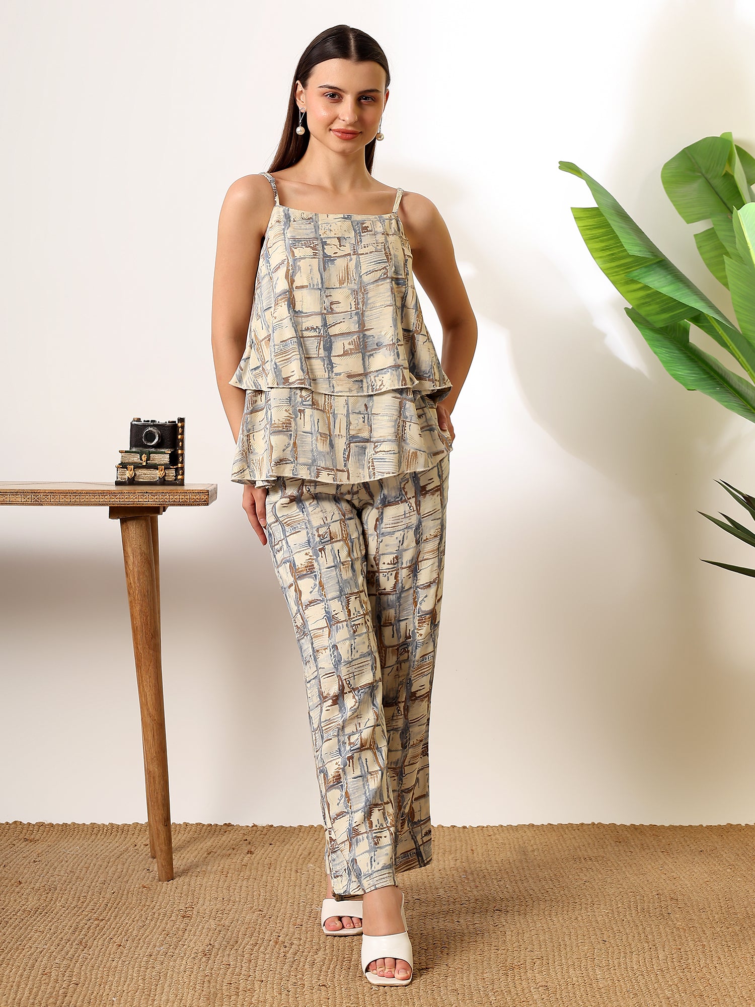 Cream Foil print double layered top with pants coord set