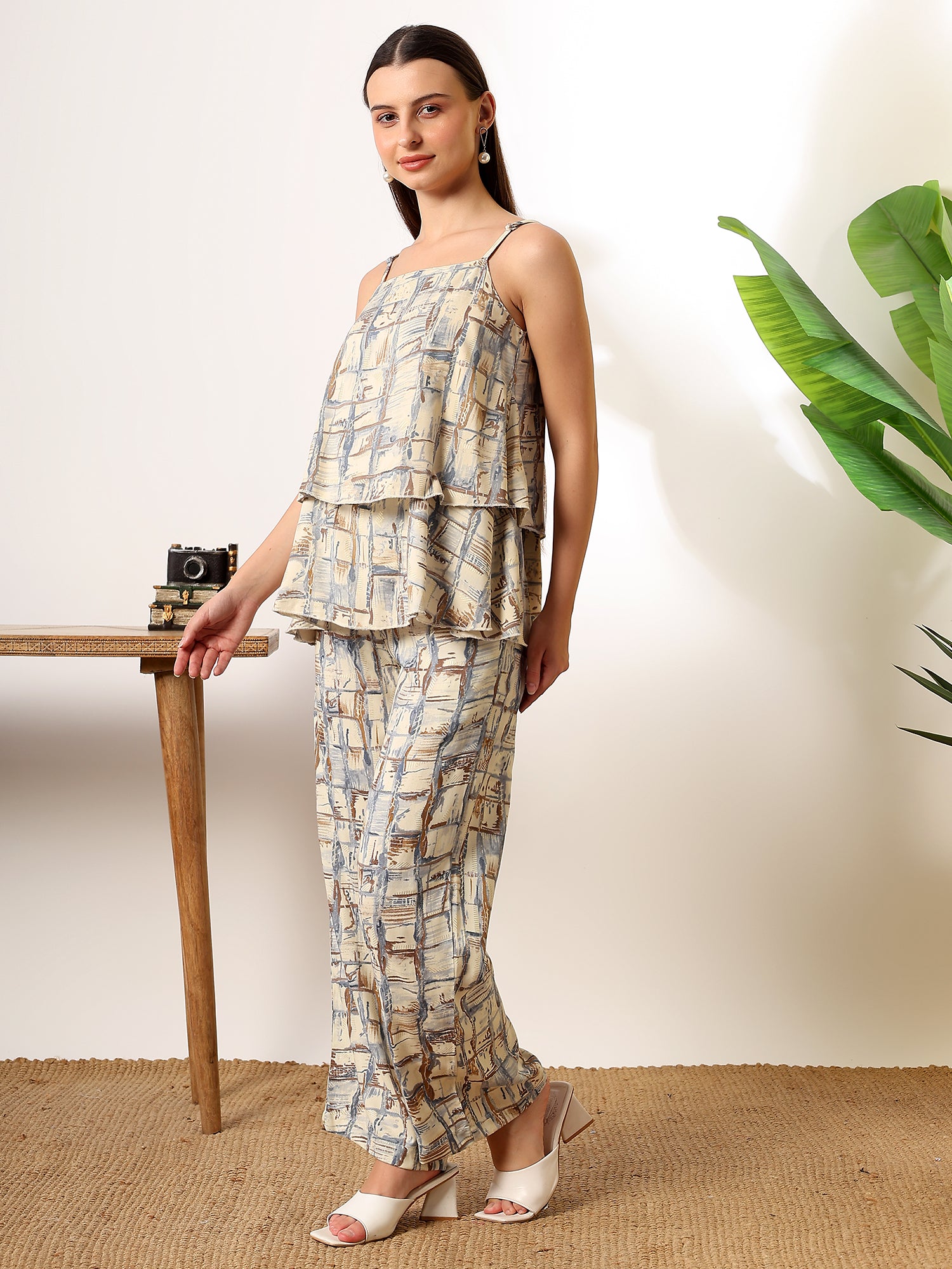 Cream Foil print double layered top with pants coord set