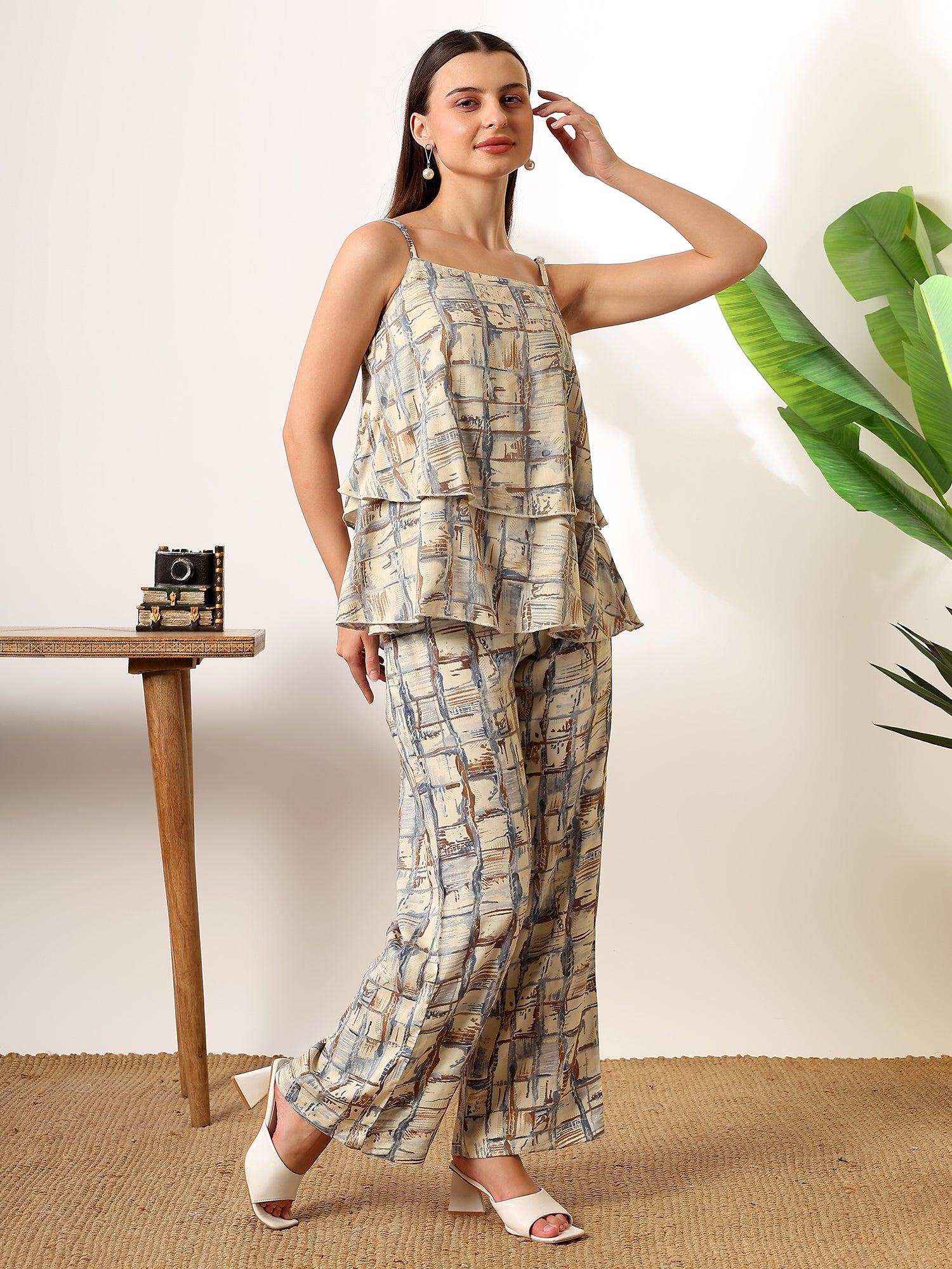 Cream Foil print double layered top with pants coord set