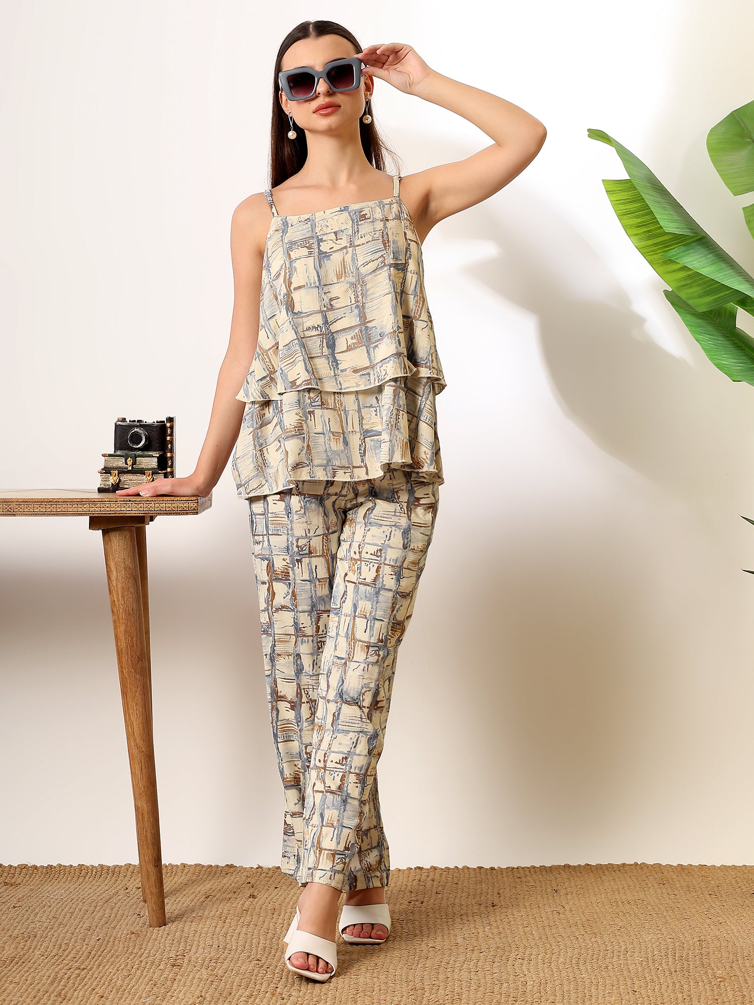 Cream Foil print double layered top with pants coord set