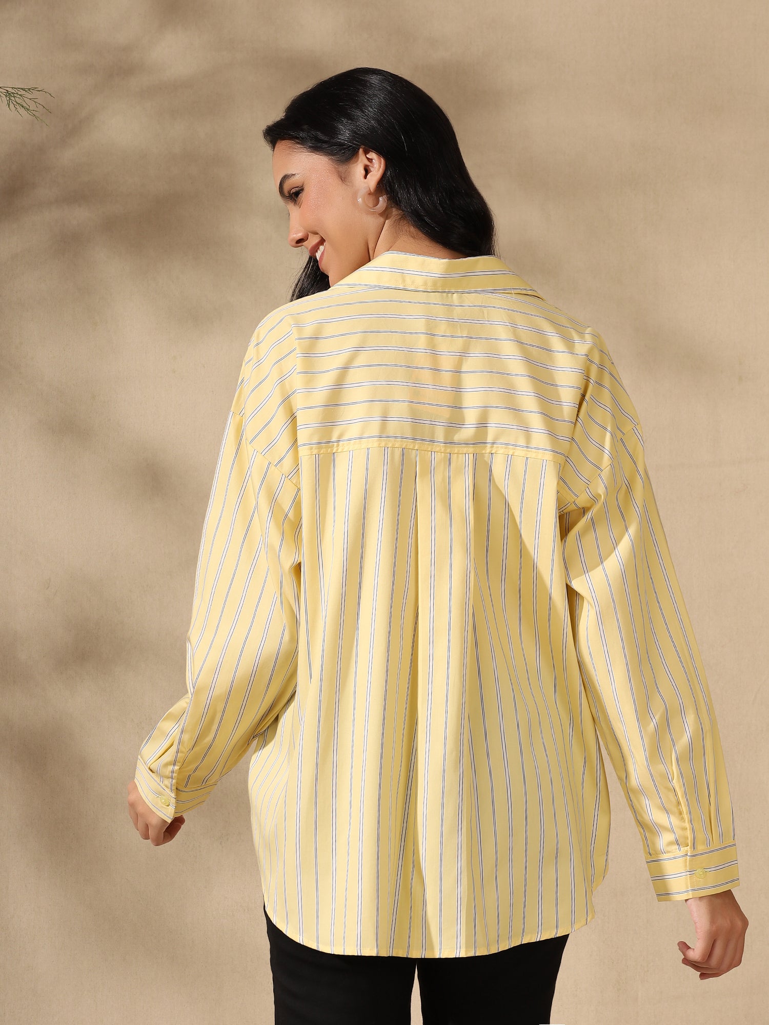 Yellow oversized casual one size shirt