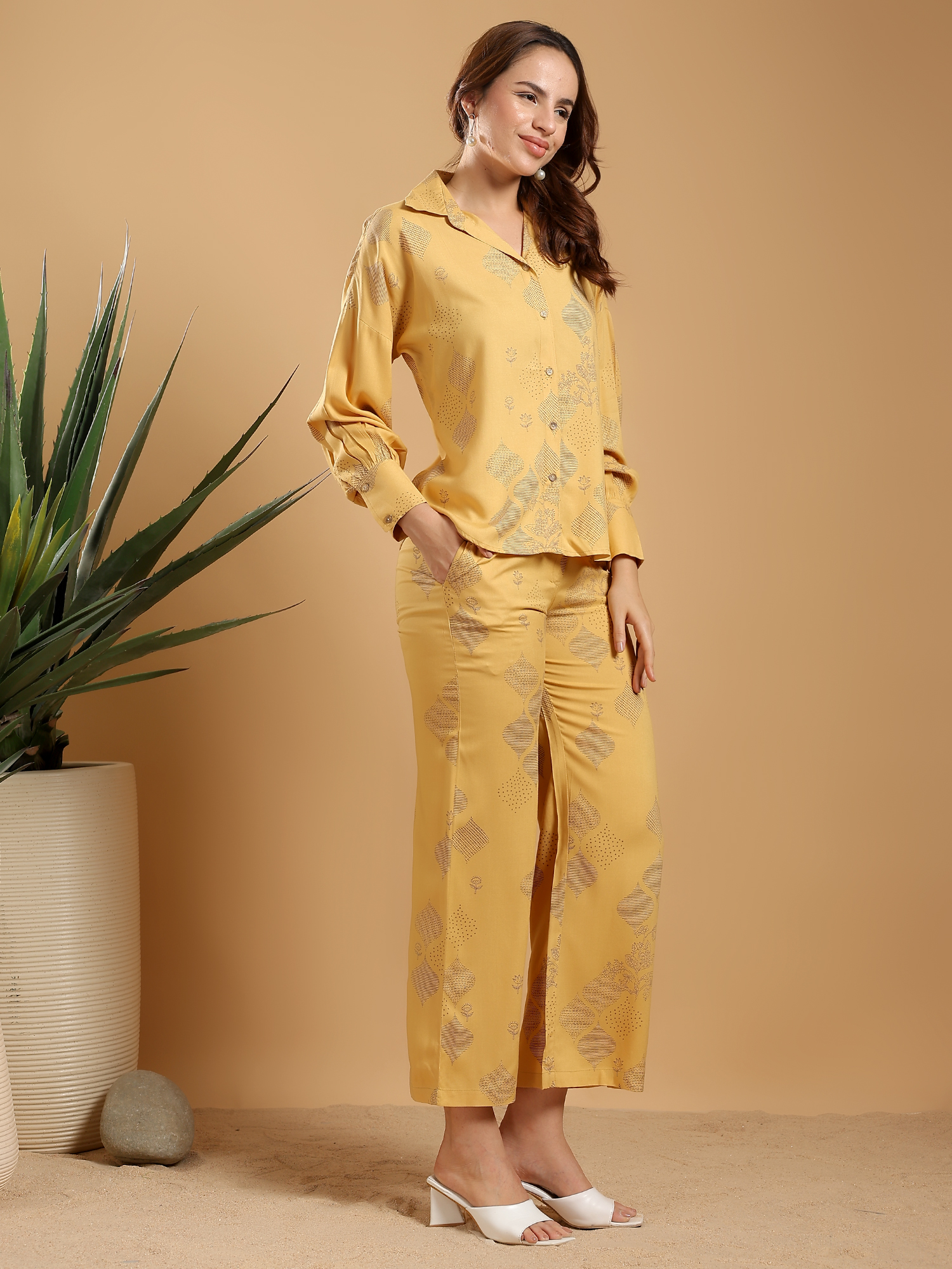 Mustard yellow Regular Shirt Coord set drop shoulder broad sleeve cuff - Image 3