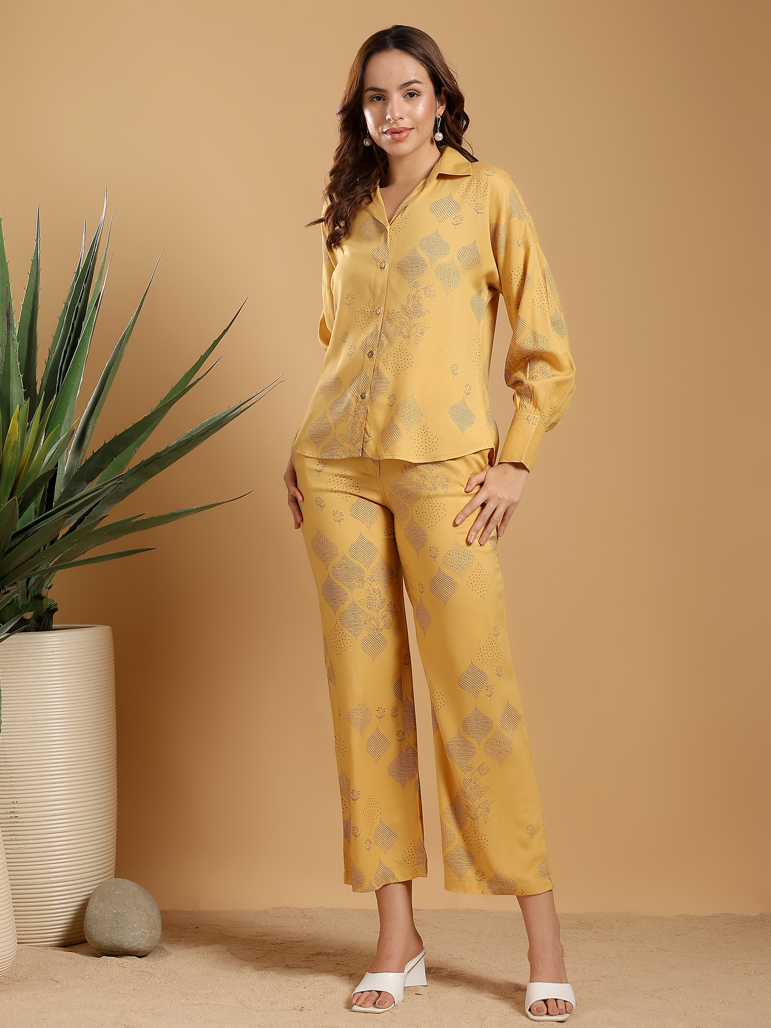 Mustard yellow Regular Shirt Coord set drop shoulder broad sleeve cuff - Image 7