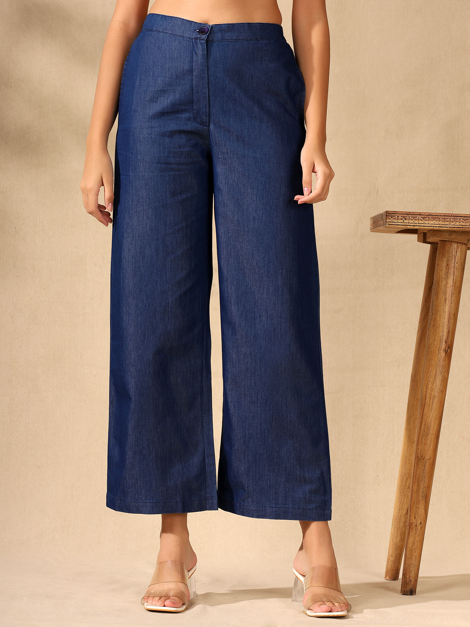 Denim collar embroidered sleeves coord set - Image 8